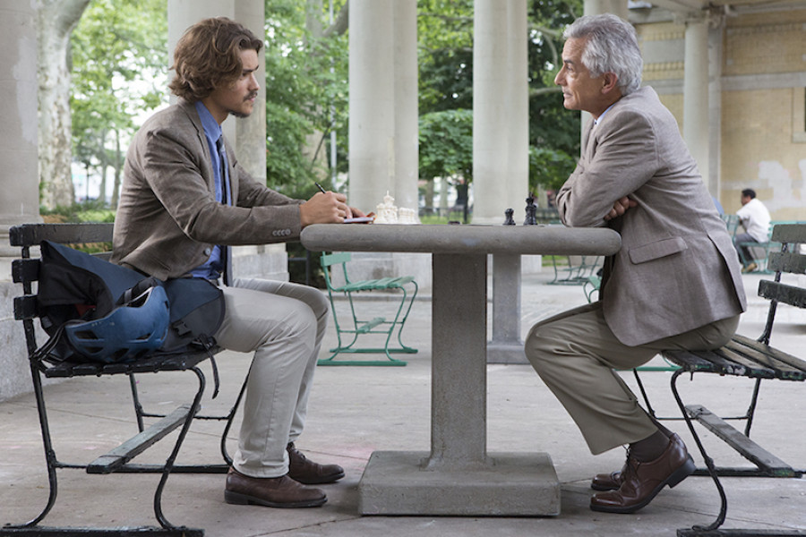 Idee faină, dar… „An Interview with God”